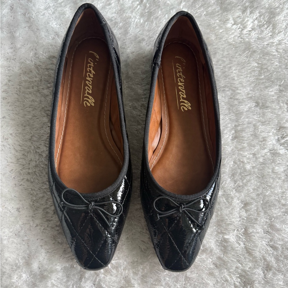 L'INTERVALLE Black Quilted Patent Ballet Flats